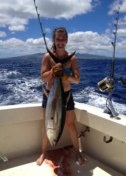38' - Ruckus - Hawaii Deep Sea Fishing